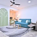 Eco-Friendly House Near Street Food Quiet Area