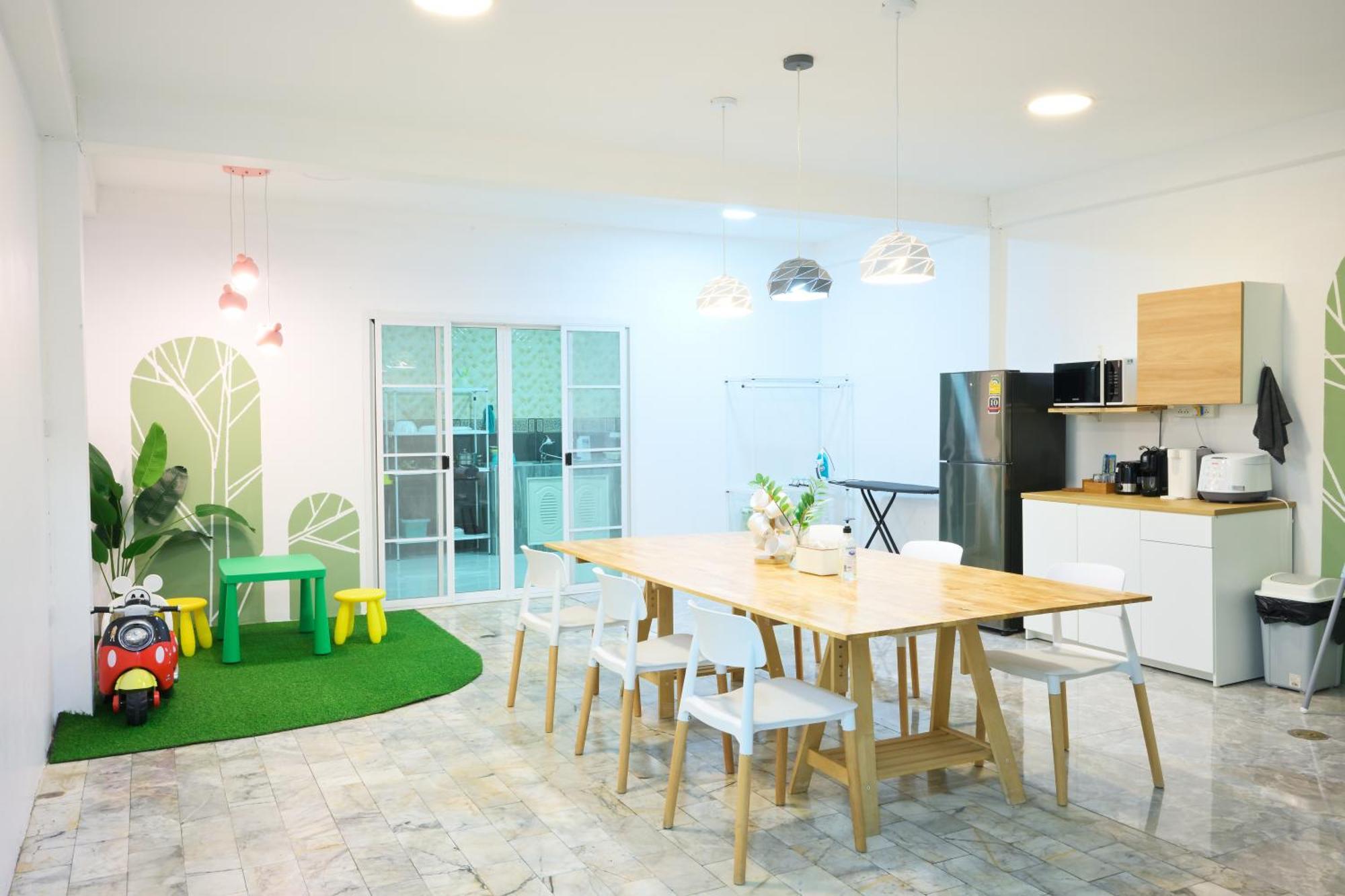 Eco-friendly House Near Street Food Quiet Area *